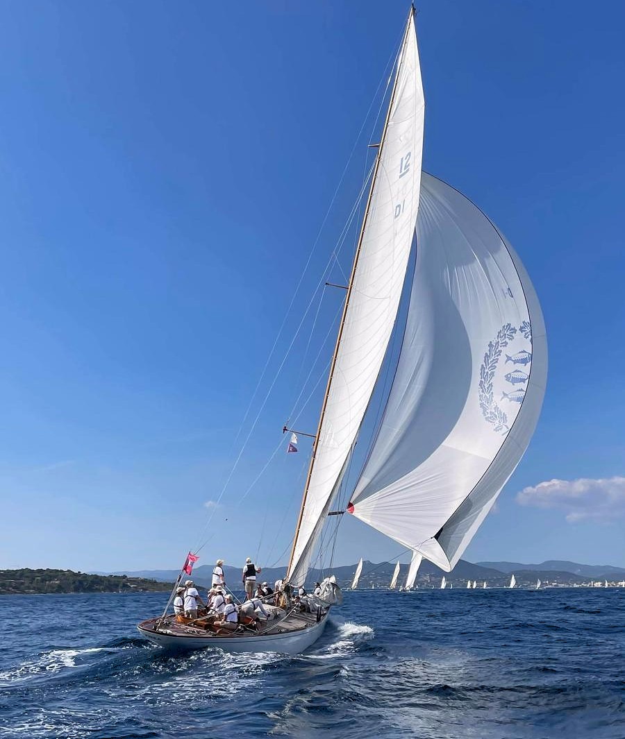 SY Thea 1918 Saint-Tropez 2023 photo Spiler DR SY Thea 1918 Saint-Tropez 2023 photo Spiler DR