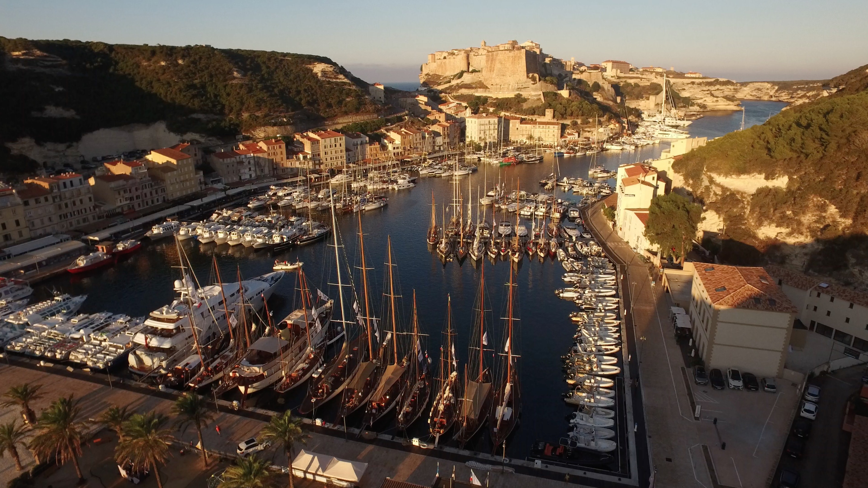 Port de Bonifacio Corsica Classic 2016 photo Emmanuel Kirch by drone pilot Nicolas di Stefano DR