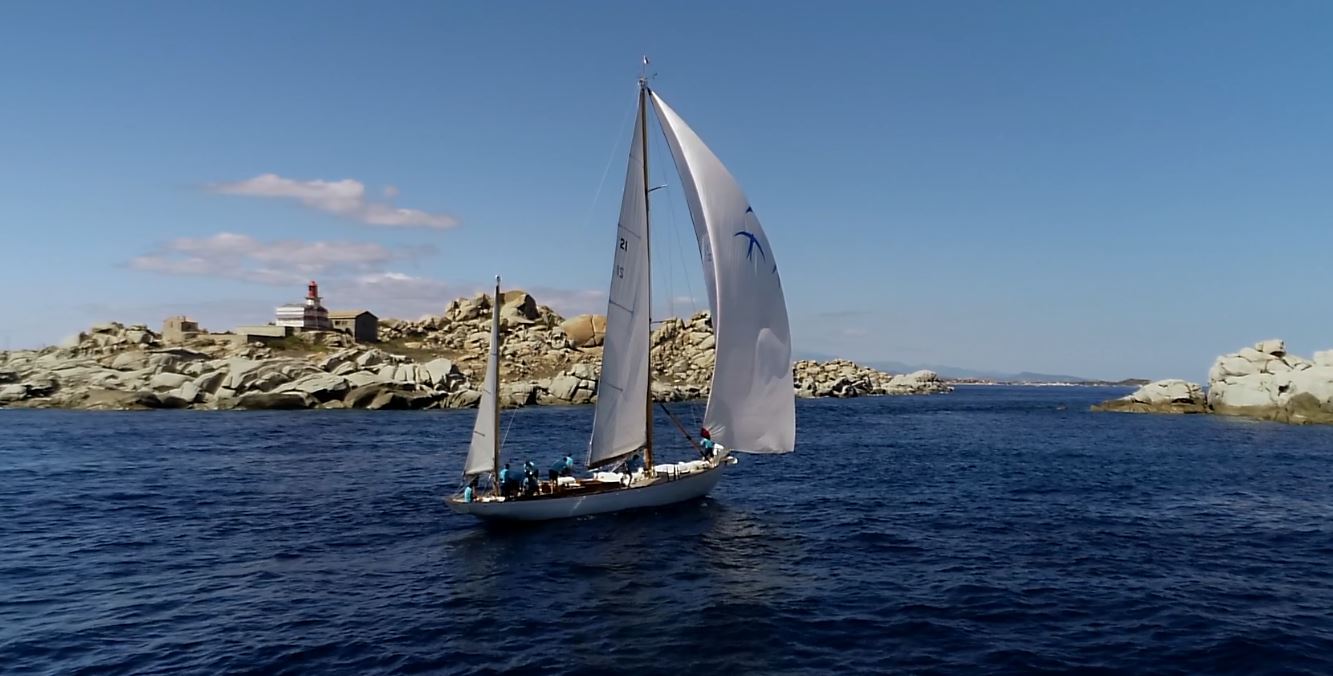 CC 2018 SY Skylark îles Lavezzi photo JP Pyrée by Drone