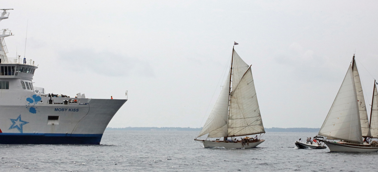 CC 2018 Bastia - Macinaggio SY Vsitona SY Serena VS Ferry photo Françoise Tafani DR