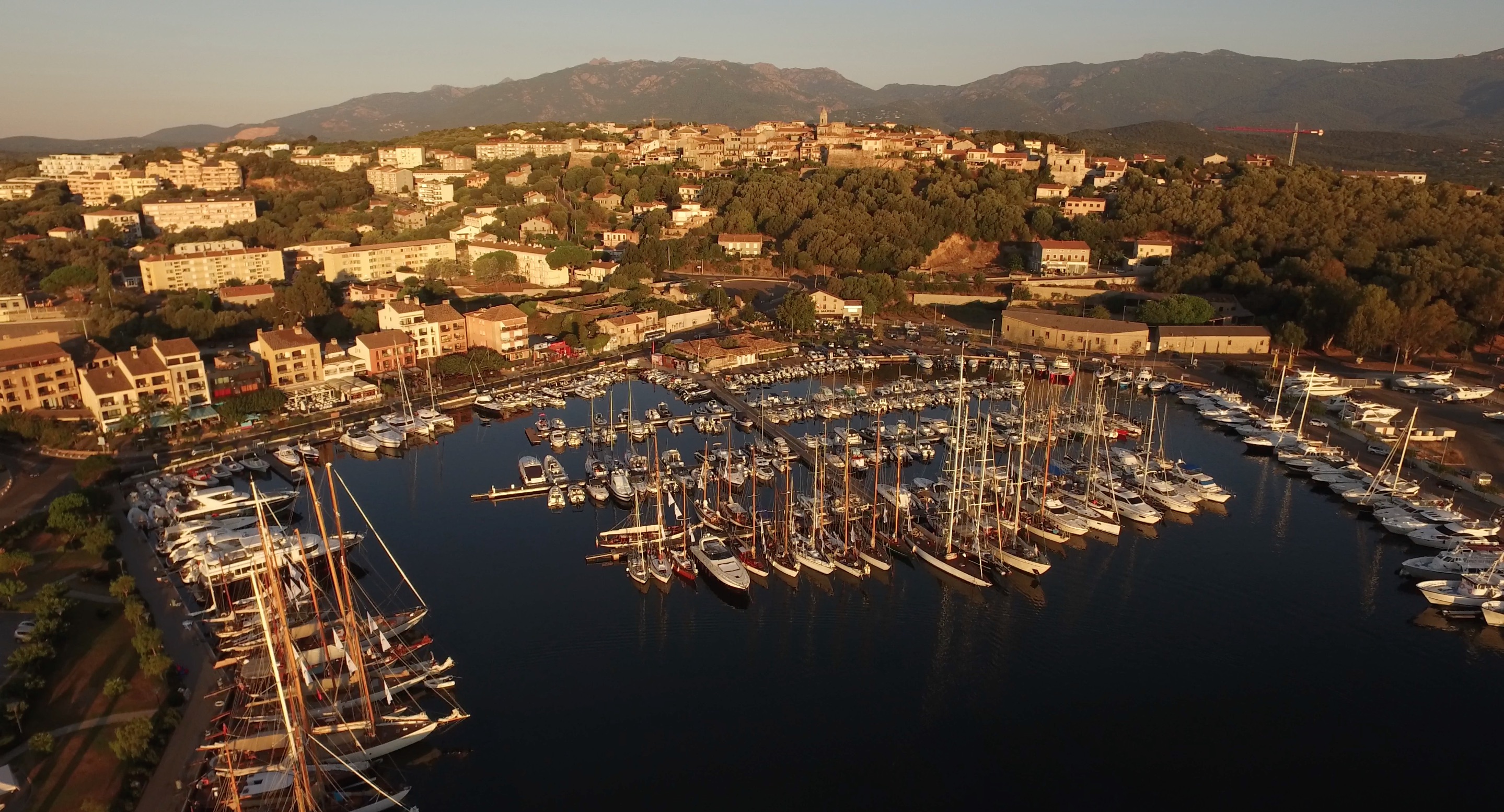 Port de Porto-Vecchio Corsica Classic 2016 Photo Emmanuel Kirsh by drone pilot Nicolas di Stefano DR