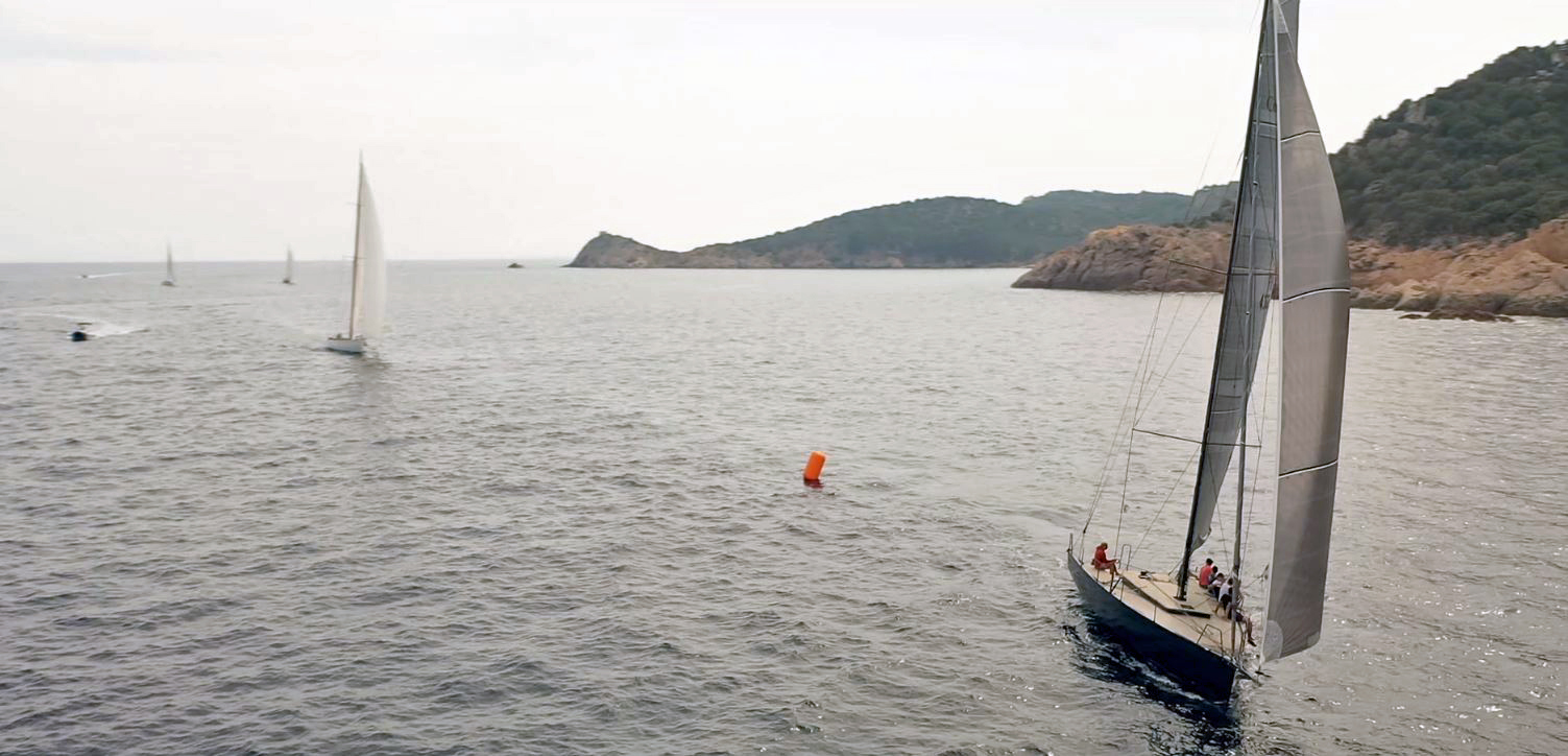 CC 2019 course 2 ligne d'arrivé Porto Novo SY Aloha VS SY Eileen 1938 photo JP Pyrée DR