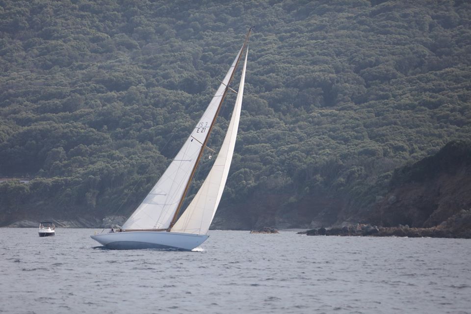 CC 2019 SY Eileen 1938 Macinaggio vendredi 30 août photo Françoise Tafani DR