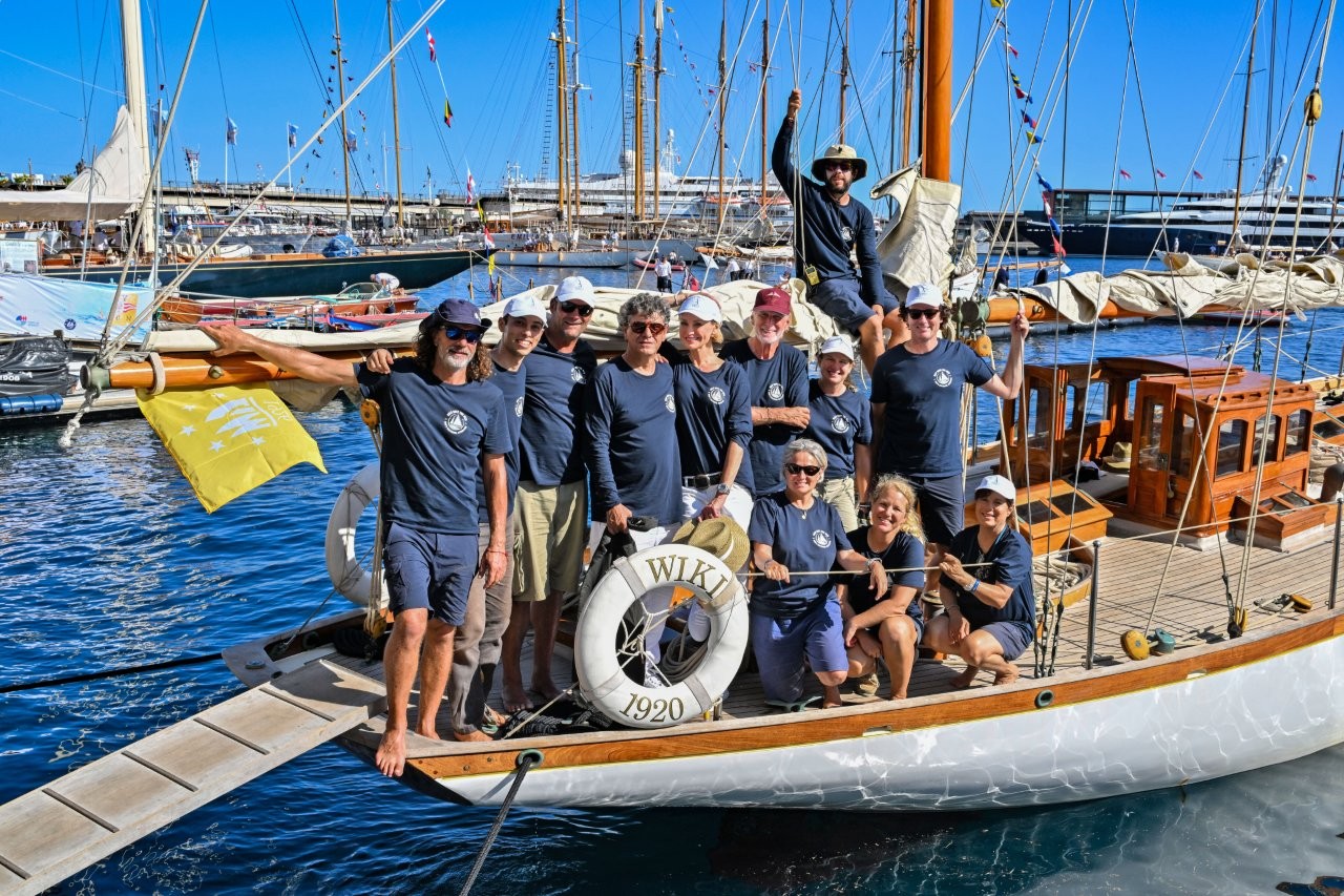 SY Wiki 1920 x Help Save The Med Monaco Classic Week 2025 Adriana Karembeu x Marc Lavoine x CCY Team x SY Tuiga Team x YCM photo : Bruno Bebert DR SY Wiki 1920 x Help Save The Med Monaco Classic Week 2025 Adriana Karembeu x Marc Lavoine x CCY Team x SY Tuiga Team x YCM photo : Bruno Bebert DR