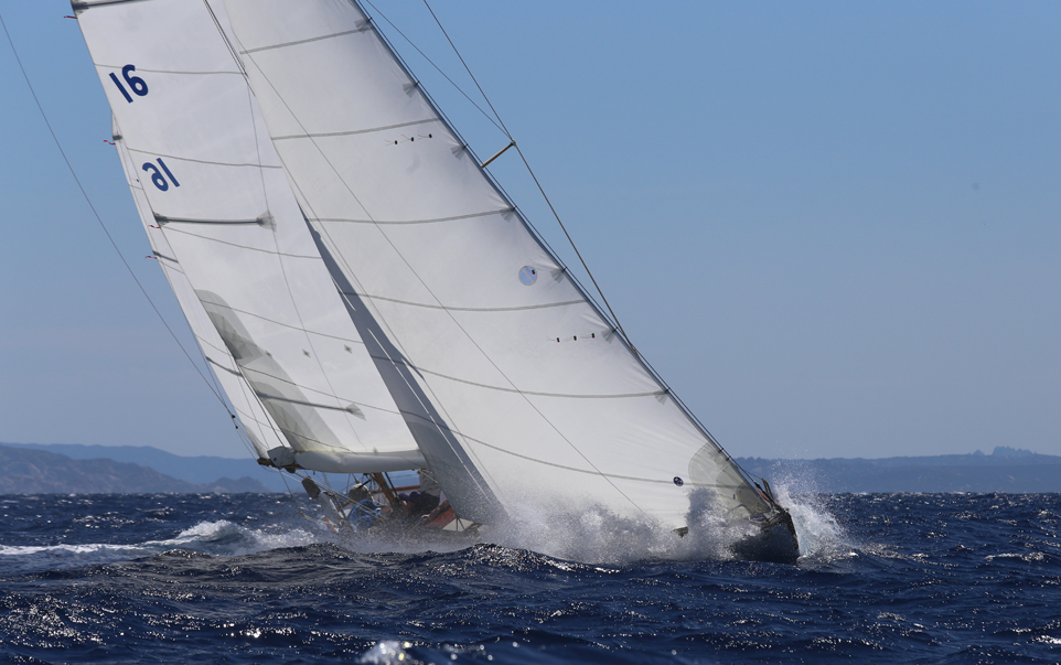 SY Dorade Bonifacio Corsica Classic 2014 photo Bernard Rudistein DR