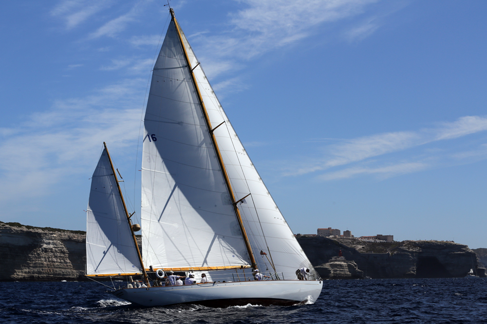 SY Dorade Bonifacio Corsica Classic 2014 photo Bernard Rudistein DR