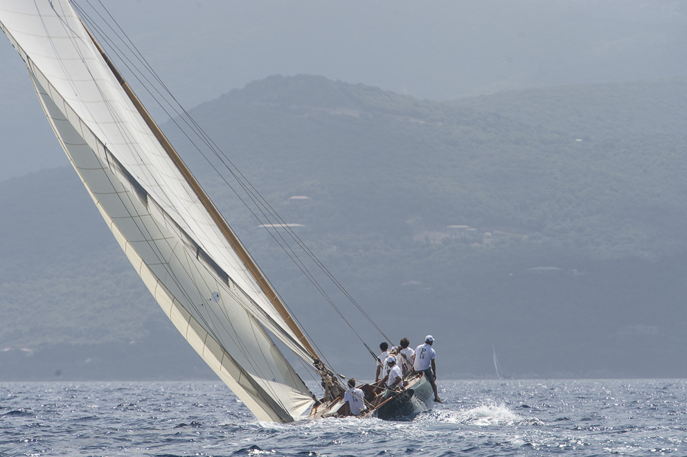 SY Olympian vainqueur du trophée Régates Roses CC 2015 Ajaccio