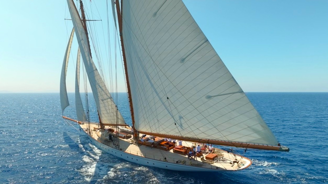 Corsica Classic 2023 Ajaccio - Propriano SY Elena of London Photo Arnaud Guilbert DR Corsica Classic 2023 Ajaccio - Propriano SY Elena of London Photo Arnaud Guilbert DR