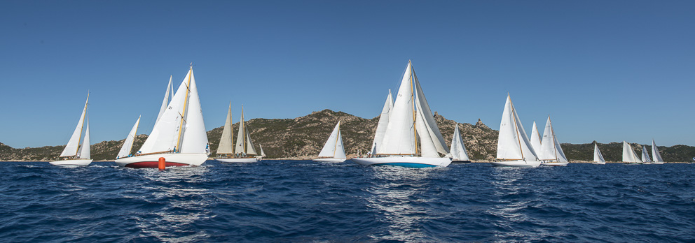 Start line Bonifacio CC 2015 photo Philippe Pierangeli