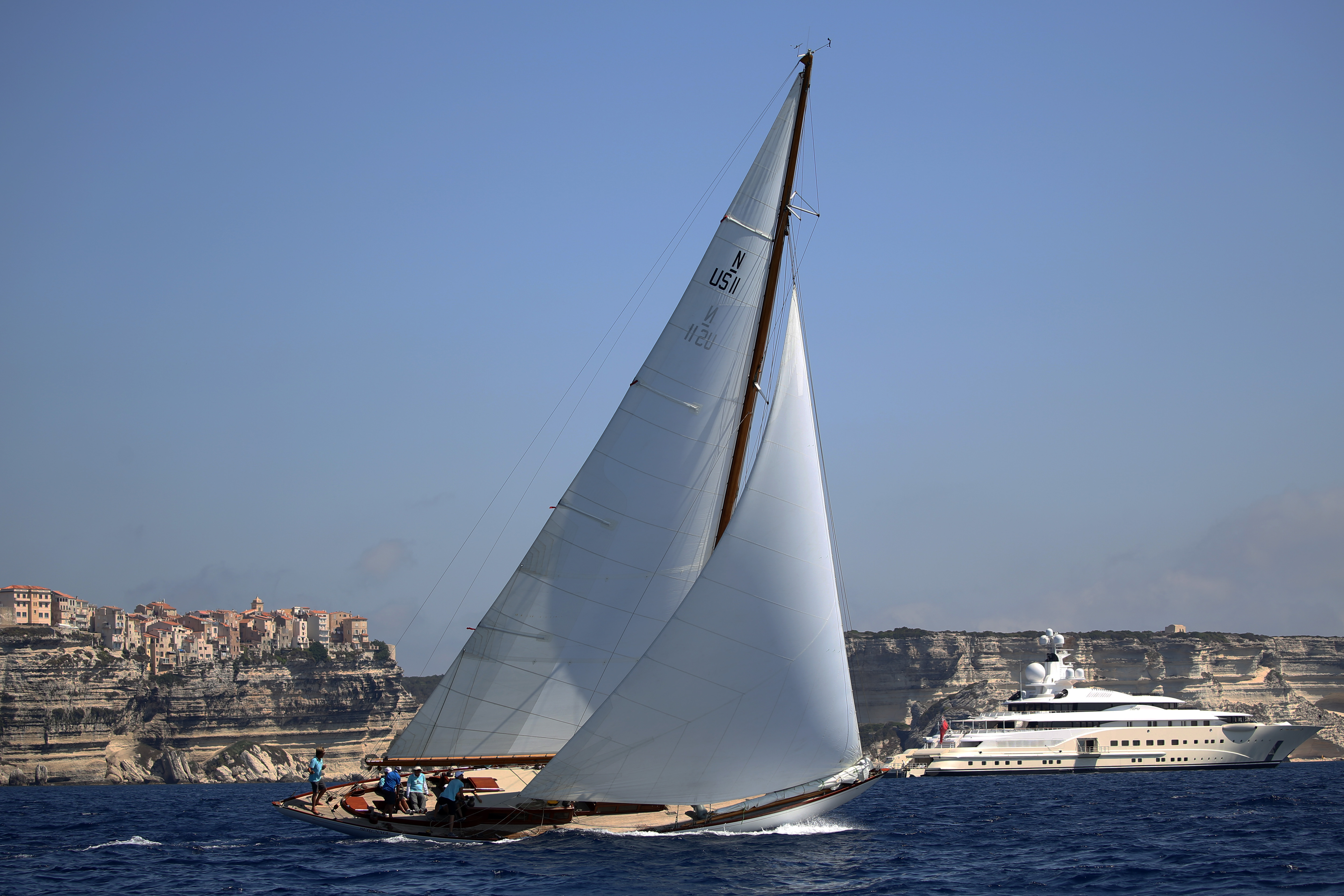 SY Serenade CC 2015 Bonifacio photo Alain Pistoresi SY Serenade CC 2015 Bonifacio photo Alain Pistoresi