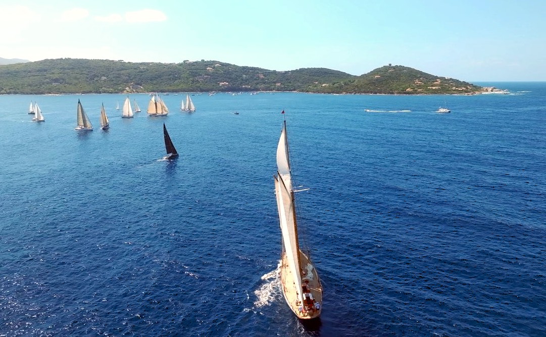 Corsica Classic 2025 départ Portigliolo - Propriano SY Puritan 1930 photo Arnaud Guilbert DR