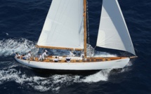 Un yacht de tradition Argentin sur la ligne de départ de la Corsica Classic